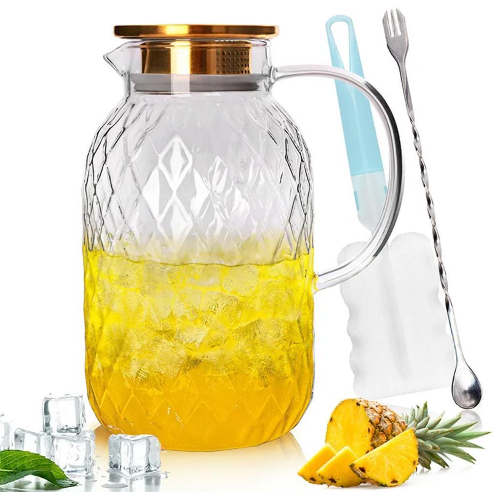 Glass pitcher with lid